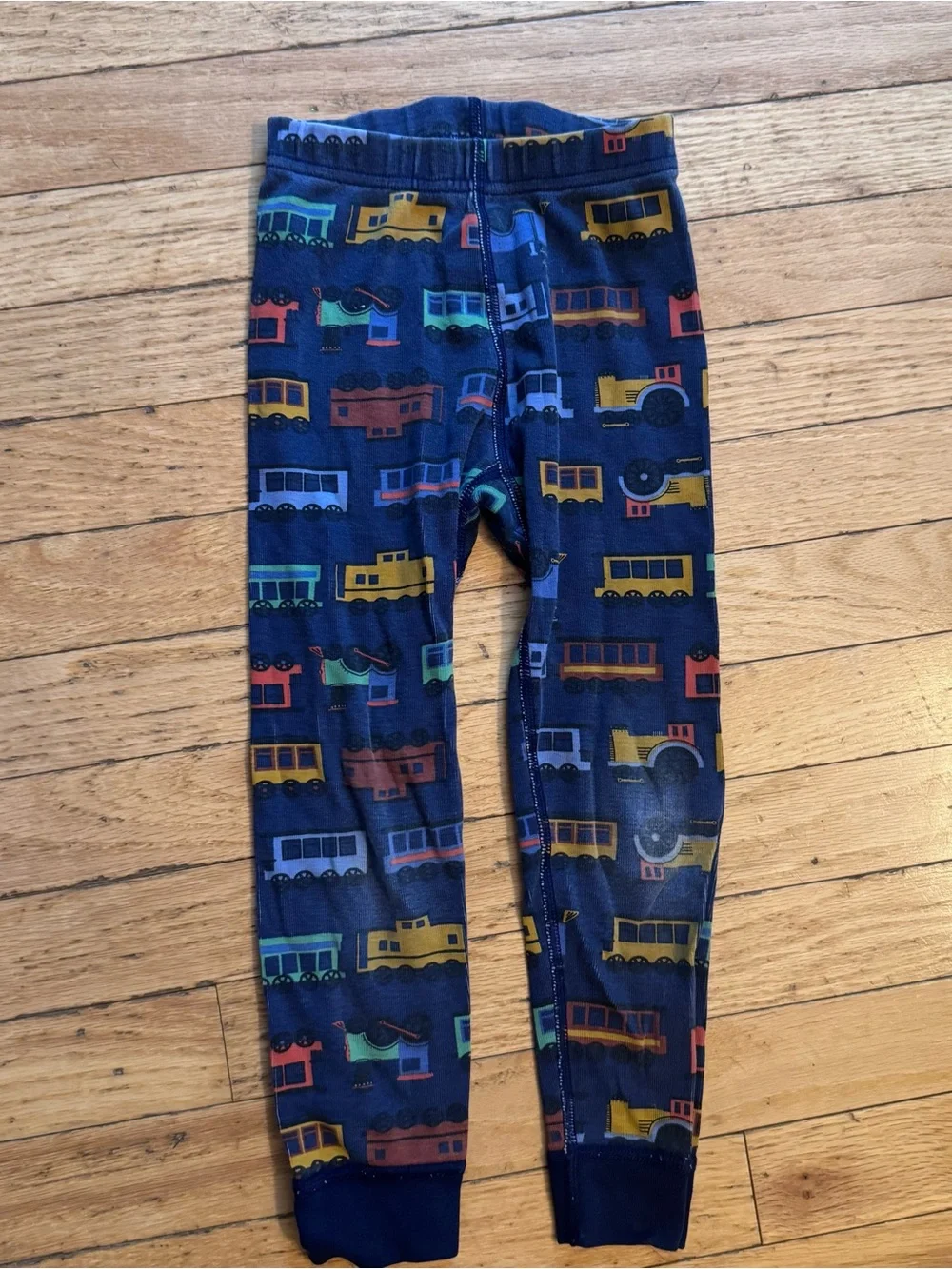 Hanna Andersson Navy Train Print Pajama Set Long sleeve Pants 100cm 4